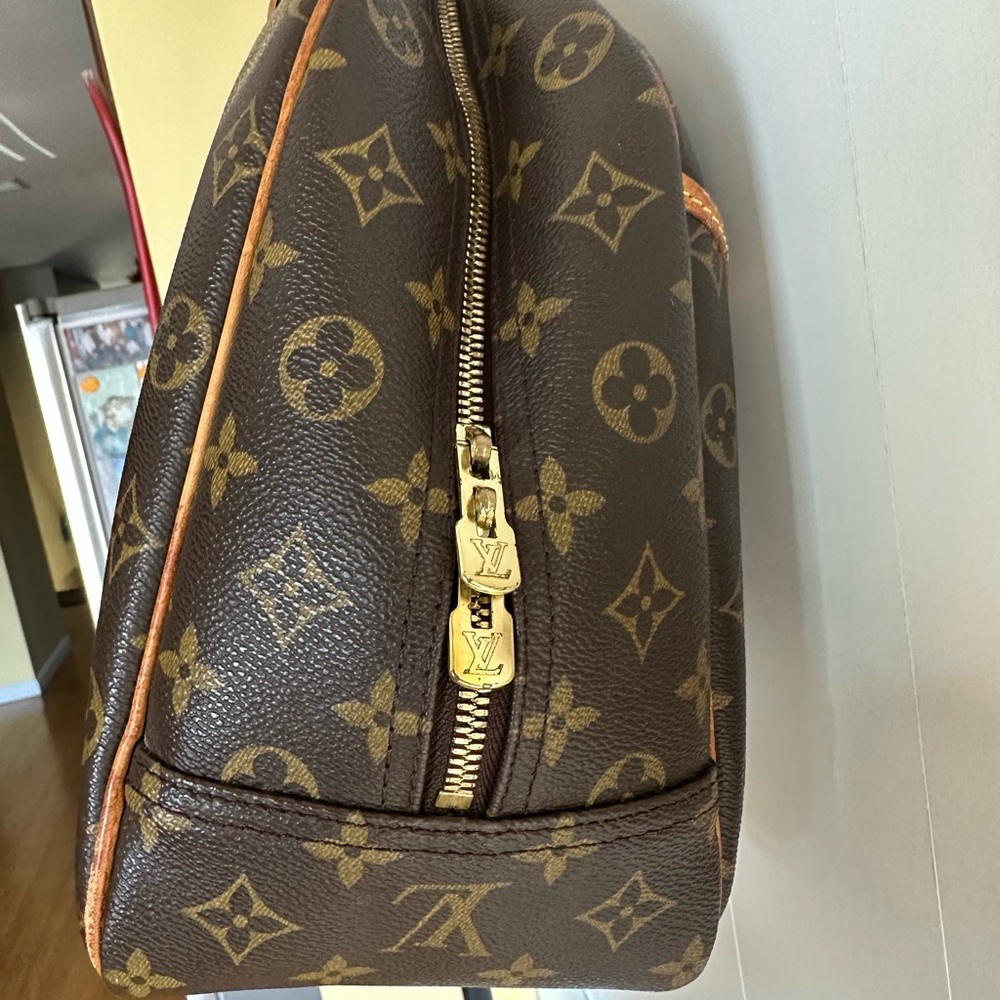LOUIS VUITTON Monogram Deauville Bag - Picture 12 of 14